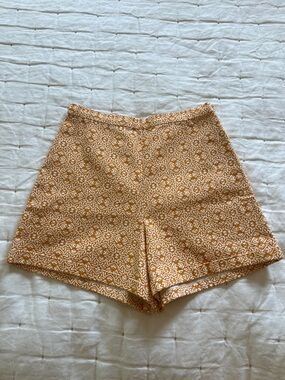 NWT Julia Amory Kelly Shorts Saffron Marigold